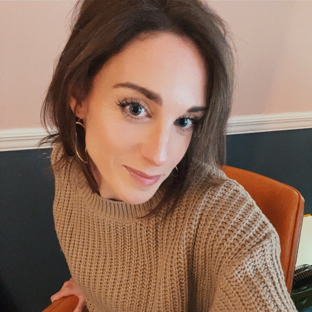 Meet your Posher, Emma